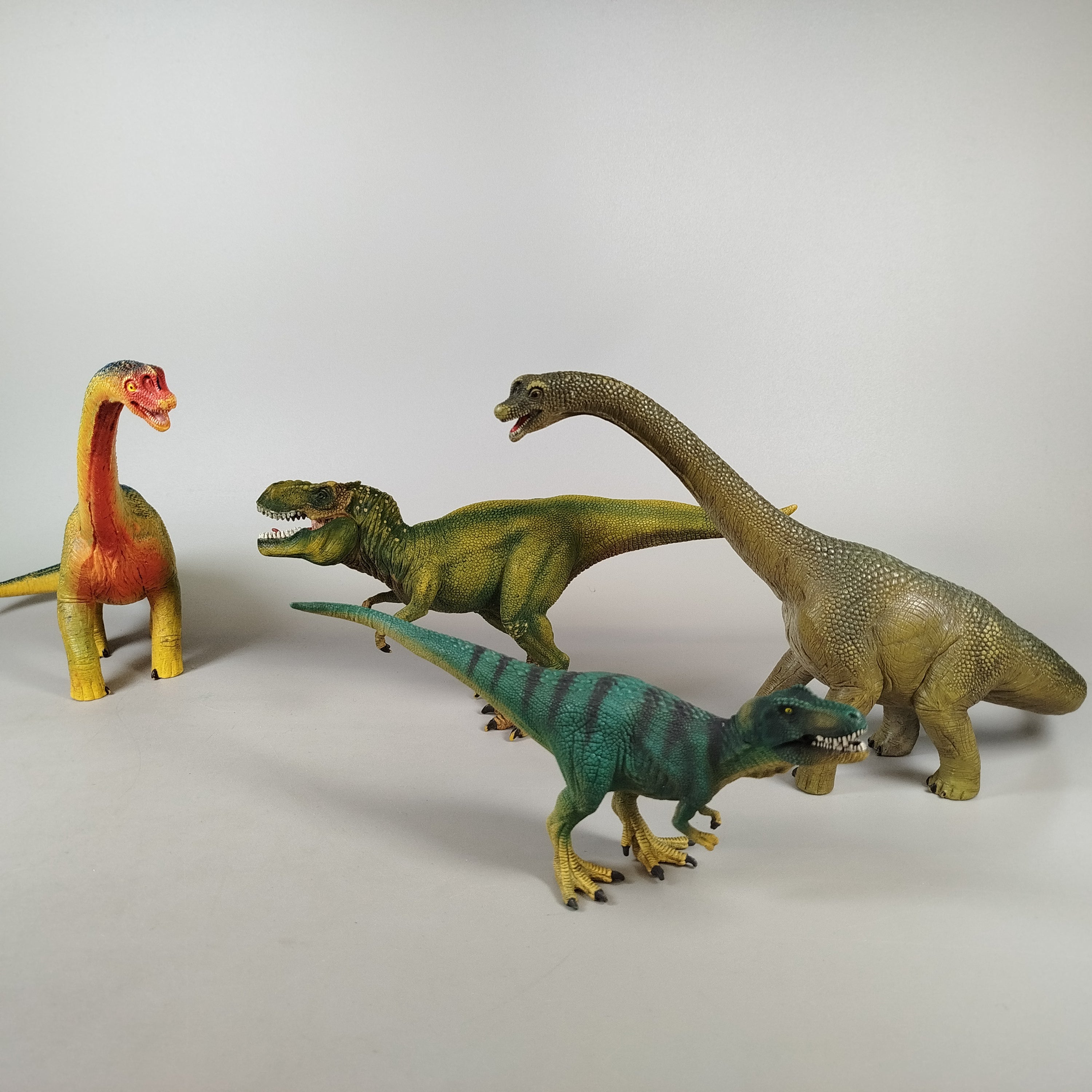 Schleich Dinosaurier Set von 4 Figuren – detailreich & handbemalt